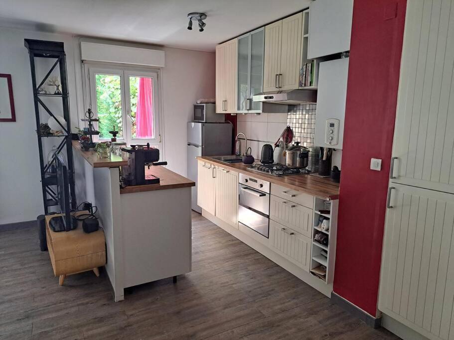 Appartement Cosy Avec Jardin Et Parking Gennevilliers Luaran gambar